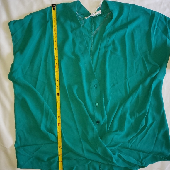 Ladies lush top - Picture 3 of 6